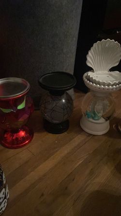Bath and Body Works Globe Decor Seasonal