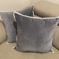 Set Of 2 Gray Velvet  Throw Pillows  With Zippers And Goose Down Inserts 21”x21”