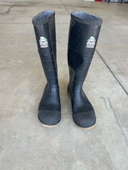 Men’s Rubber Boots Size 11.