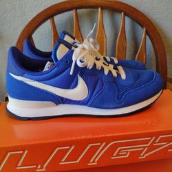 Nike Internationalist Sneakers Racer Blue Mens Size 8  828041 411 Running Casual