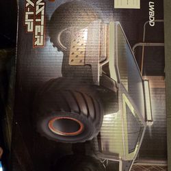MONSTER TRUCK REMOTE CONTROL