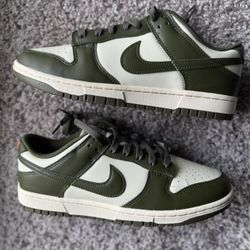 Men's 9.5 Nike Dunk Low Retro Rough Green (IH0245 113) 9.5 New/ No Box