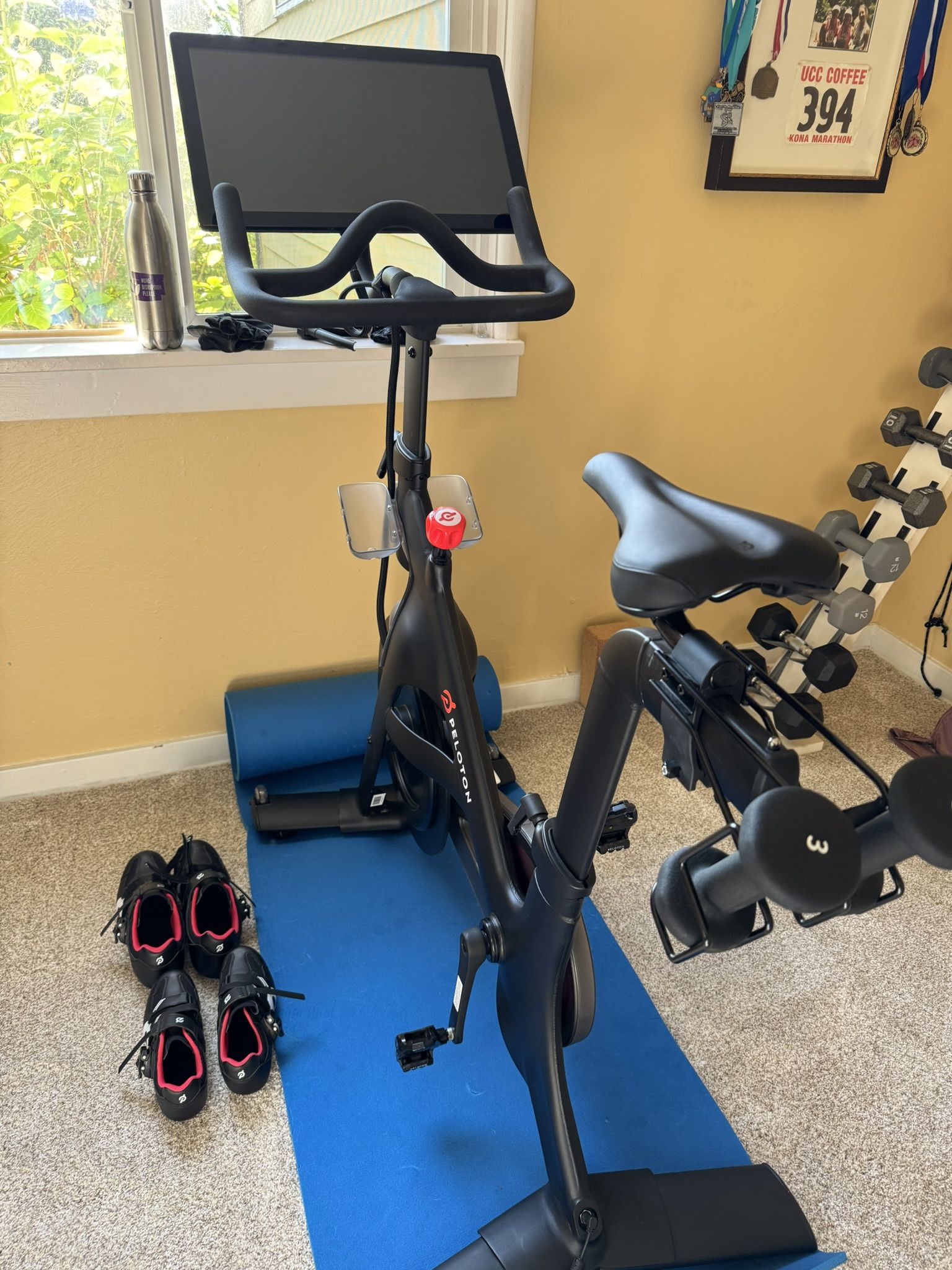 Peloton Bike Like New