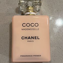 Coco Chanel Fragrance Primer 
