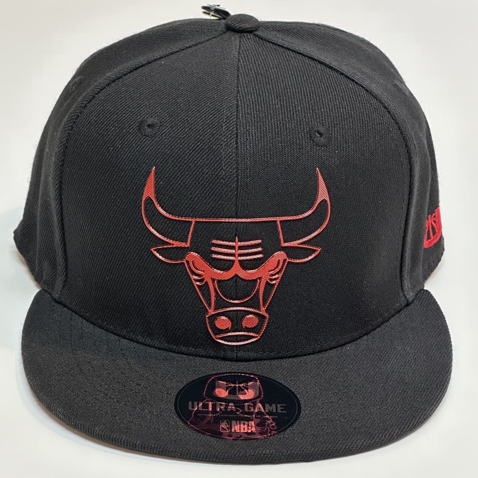Ultra Game Men's Chicago Bulls NBA Adjustable Snapback Hat / Cap