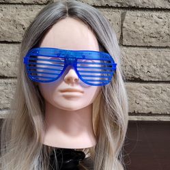 Wig, Heat Resistant Fibre Synthetic 6.5"x6.5" Base, Long Layered Topper for Women