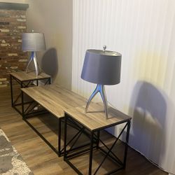 2 End Tables Coffee Table 2 Lamps