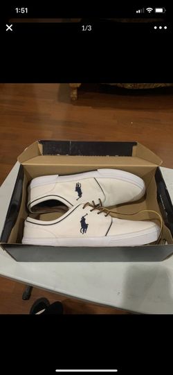 Men’s polo sneakers