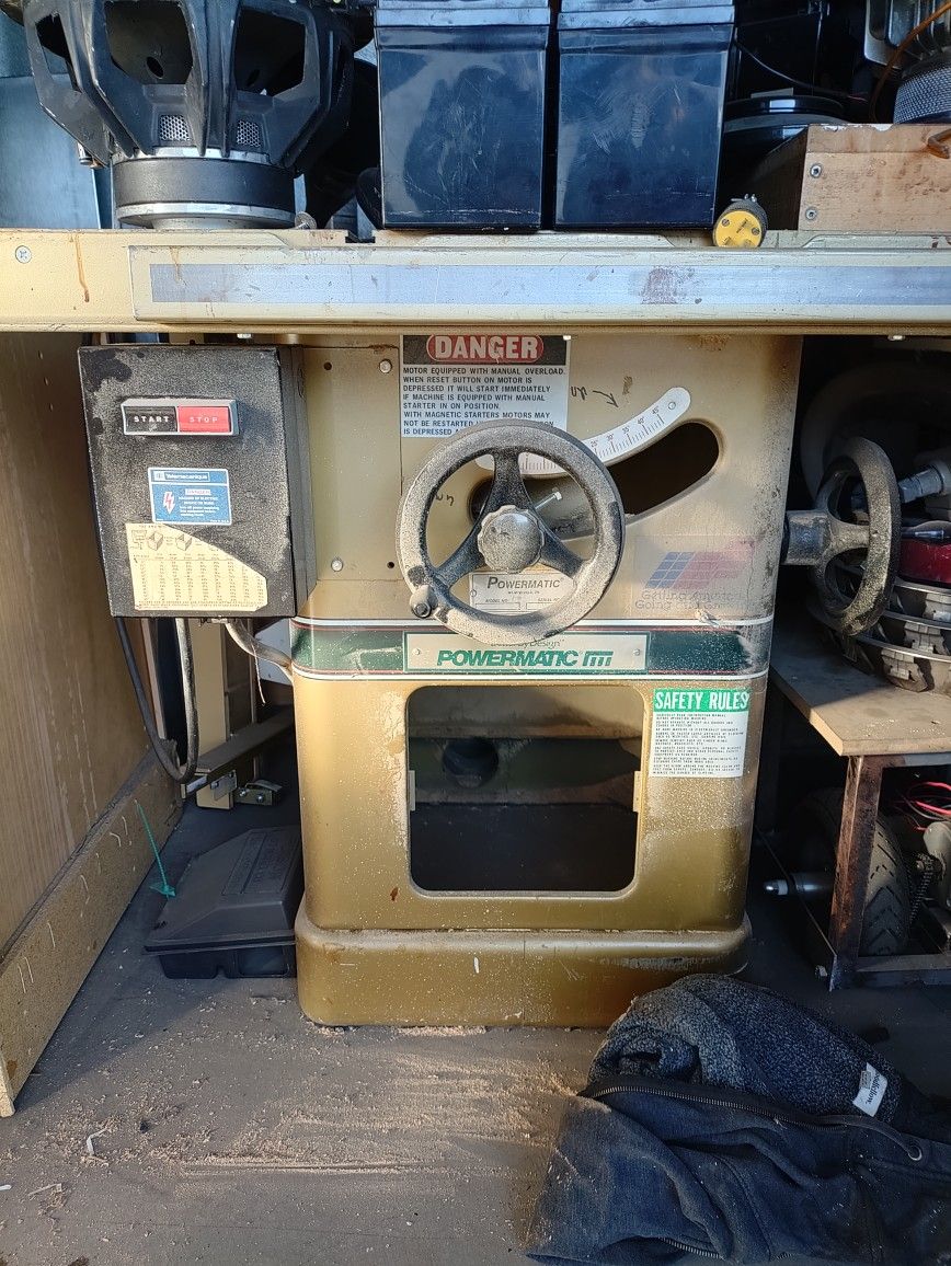 Power Matick 220v Table Saw