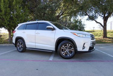 2017 Toyota Highlander