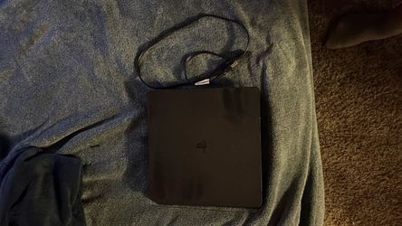 PlayStation 4 Slim Console