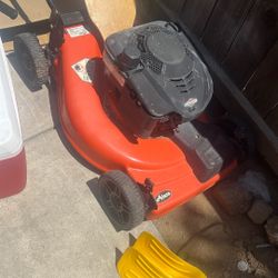 Lawn Mower Free If Picked Up By End Of Day June 17