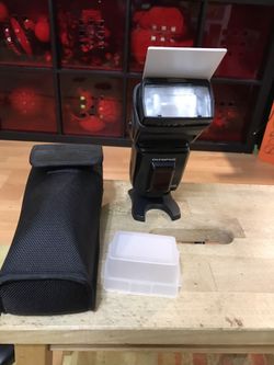Olympus FL50R flash