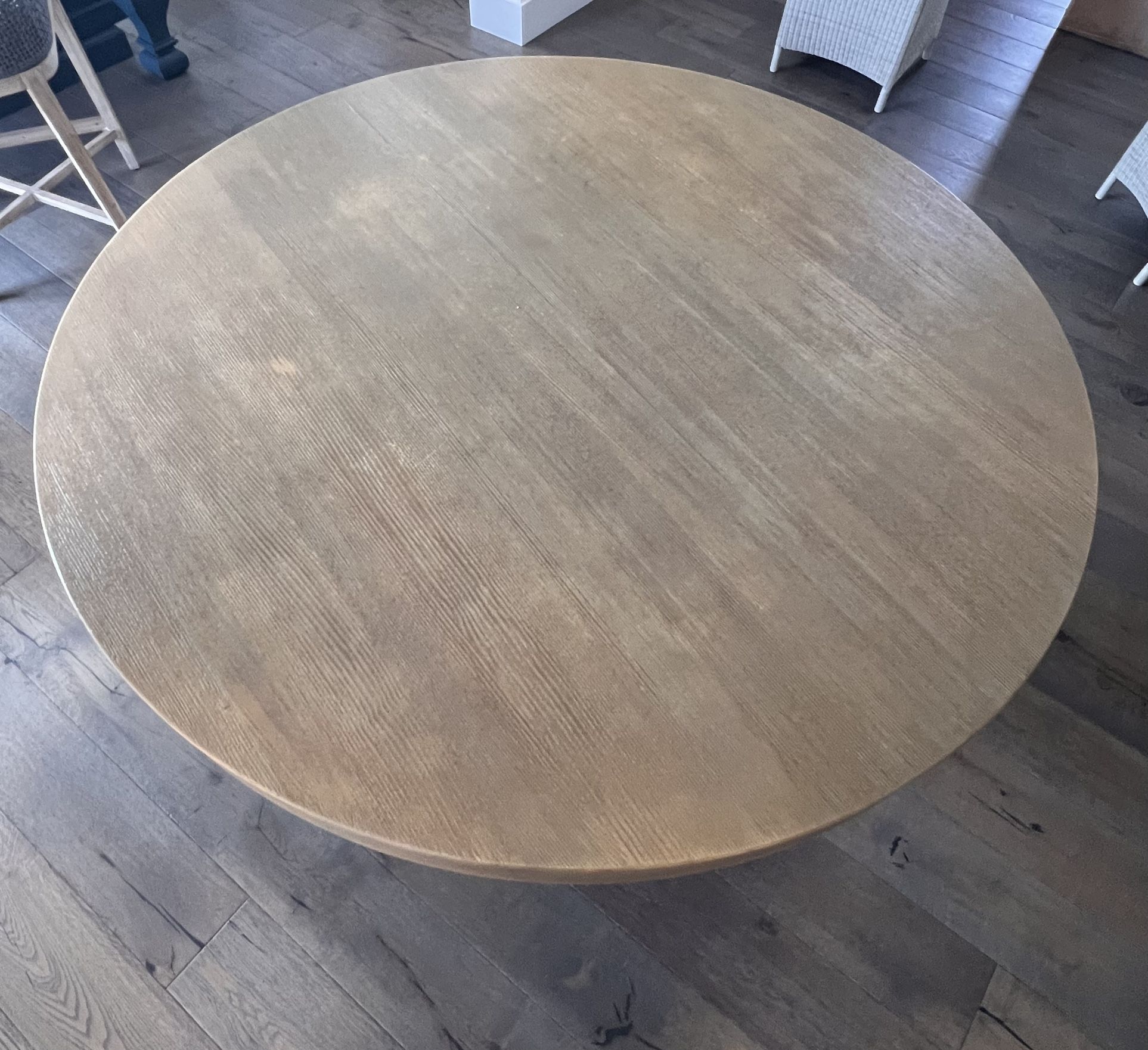 60” Round Dining Table