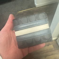 NEW Coach Men’s Wallet - Signature Canvas / Varsity Stripe