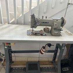 Juki LU-563 Sewing Machine 