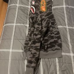 bape Hoodie 