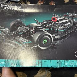 F1 Lego Cars With Display Cases