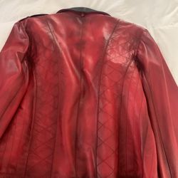 Beautiful Italian Leather jacket . Very Unique Design  Size 10