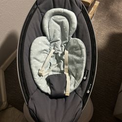 4Moms MommaRoo Multi Function Baby Swing