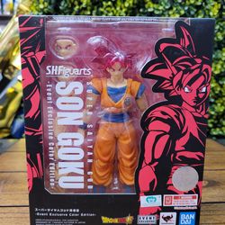 SH Figuarts Event Exclusive Super Saiyan God Son Goku Figure