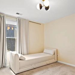 Pottery Barn - Luna Day Bed