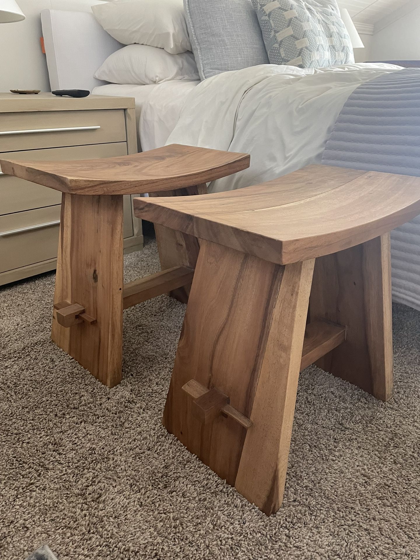 Acacia Stools