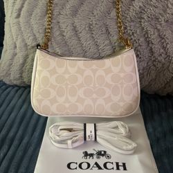 COACH  Teri Shoulder Bag