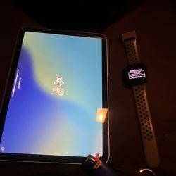 iPad & Apple Watch 