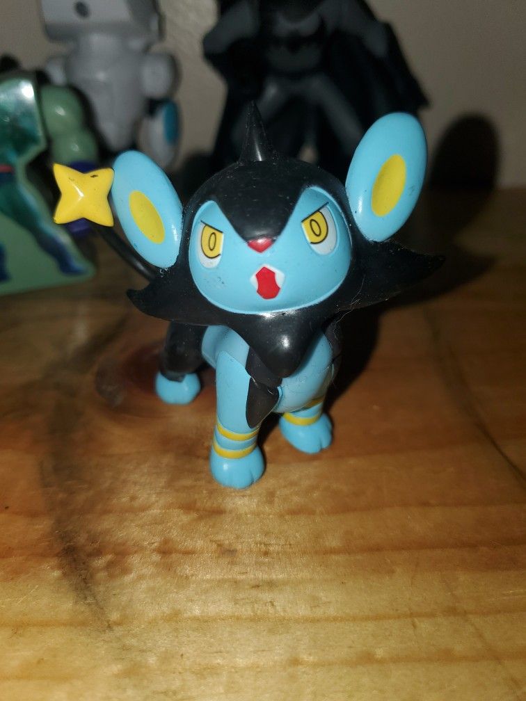 Pokemon Luxio 2.5" Figure By TOMY! Excellent Condition!