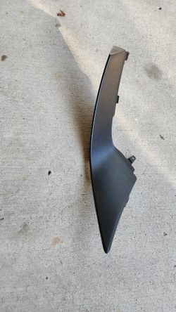 2019-20 Porsche Macan - Base, S Bumper Trim 