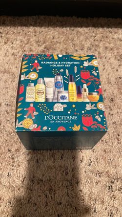 L'Occitane Radiance & Hydration Holiday Set