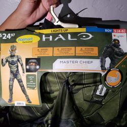 Costume