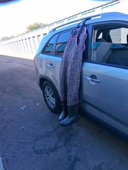 New Hisea Womens Fishing Waders Never Usedsize 8/40