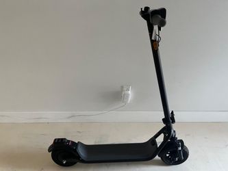 NIU Electric Scooter for Adults, Foldable Commuter Scooter 100P Grey - 600W/ 17.4MPH/ 18Mi