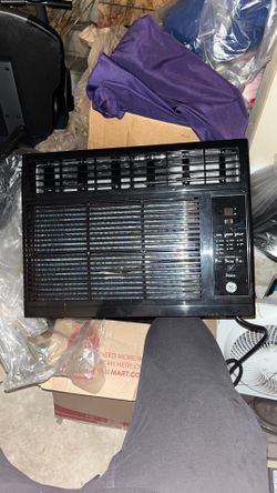 GE Appliances Room Air Conditioner (Model: AHB05LZQ1)