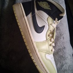  Air Jordan 1 Mid SE Fall League 7.5
