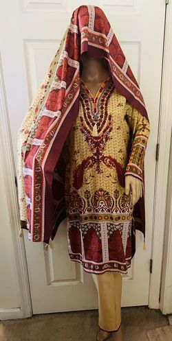 Elegant Pakistani Indian 3 Piece Embroidered Suit 