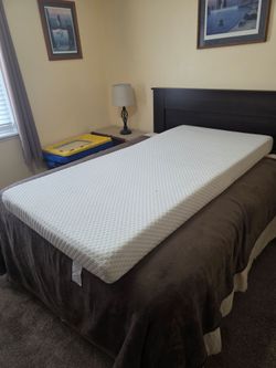 Twin XL memory foam mattress