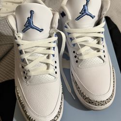 Jordan 3 UNC