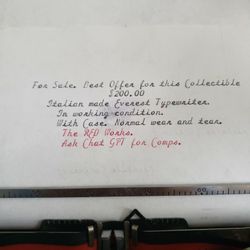 Vintage Typewriter EVEREST