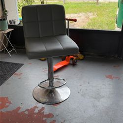 Free Chair Bar Stool