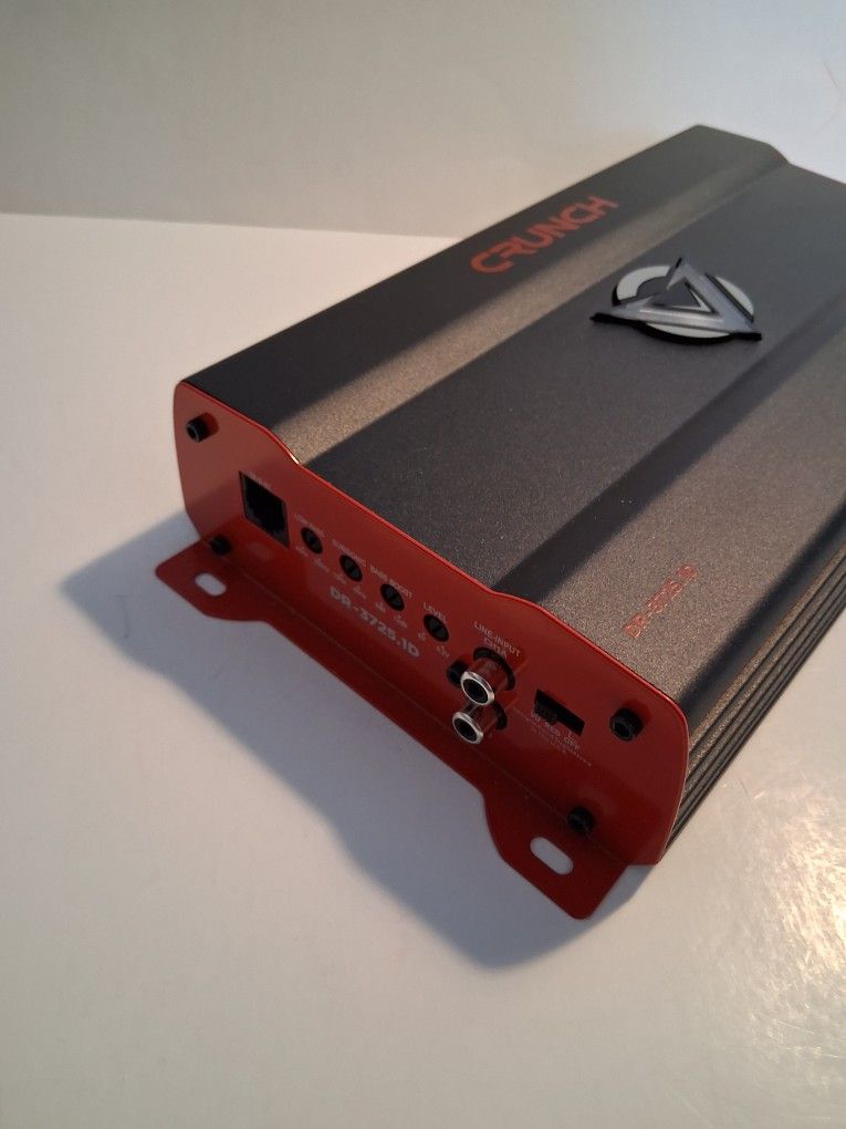 CRUNCH 3725 WATTS MONOBLOCK 1 OHM STABLE BUILT-IN CROSSOVER WITH BASS CONTROL CAR AMPLIFIER ( BRAND NEW PRICE IS LOWEST )