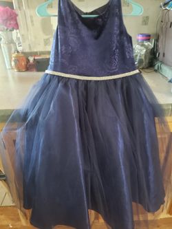 Beautiful Girls Dress-Still Available 