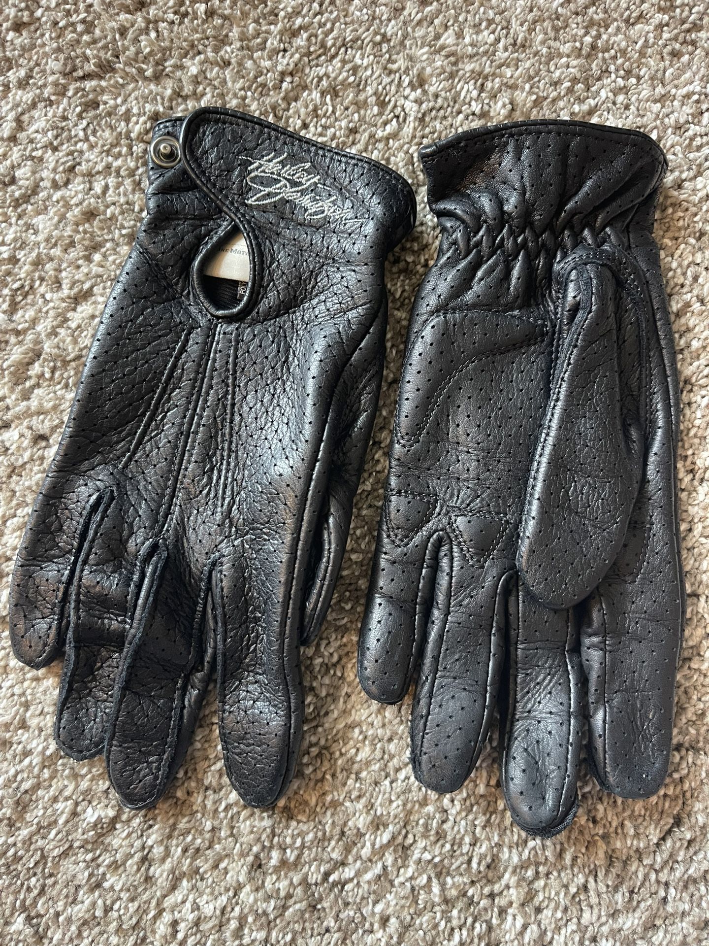 Harley Davidson Women’s Leather Riding Gloves