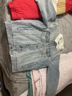 DRAVUS DENIM JACKET! NEVER WORN!