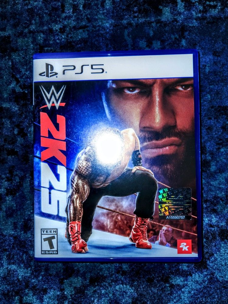 WWE 2K25 PS5 ***LIKE NEW***