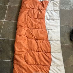 Free Sleeping Bag