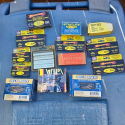 Staples, Brad nails, screws