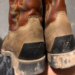 Boots Size 9 